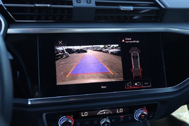 2022 Audi Q3 S line Premium