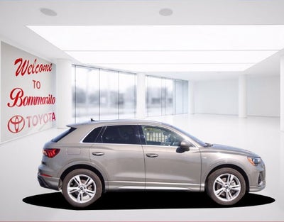 2022 Audi Q3 S line Premium