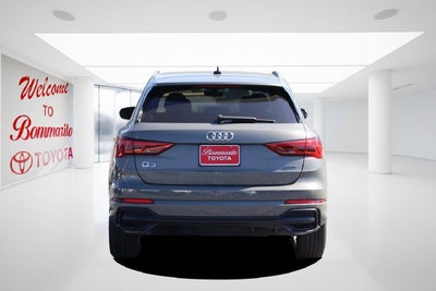 2022 Audi Q3 S line Premium