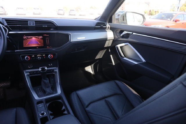 2022 Audi Q3 S line Premium