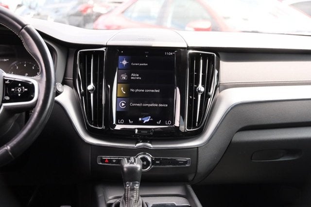 2021 Volvo XC60 R-Design